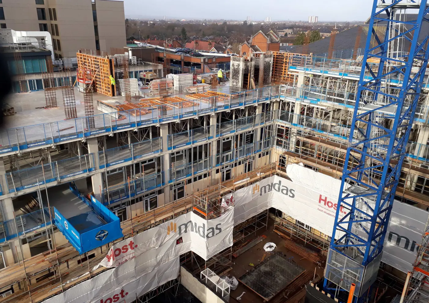 Cumberland Place reinforced-concrete frame and central courtyard during construction