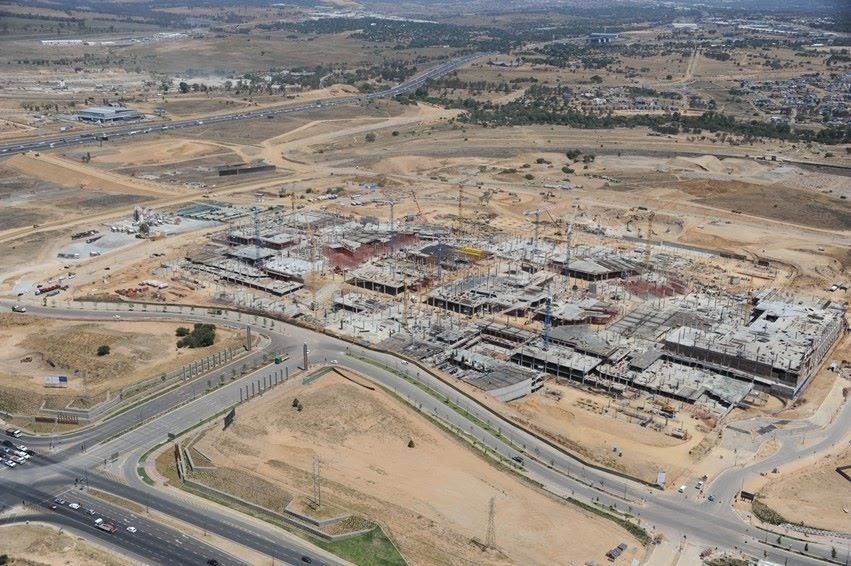 Structural frame construction progressing at the Mall of Africa